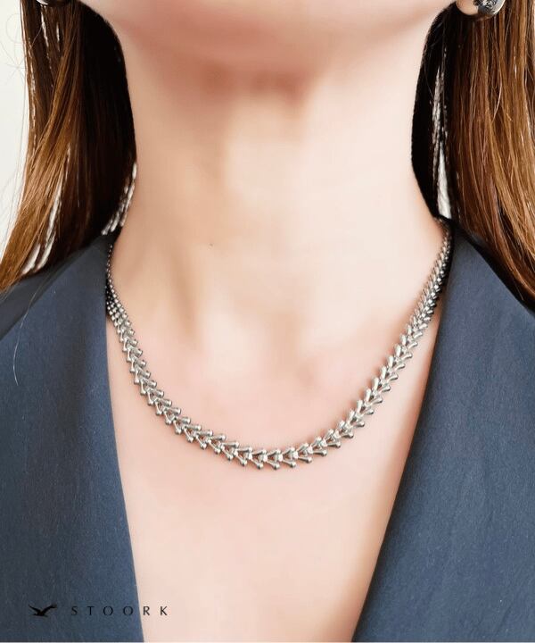 【再入荷】Filled Leaf Chain Necklace