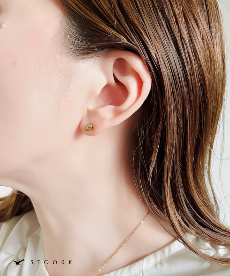 V Line Stone Pierce