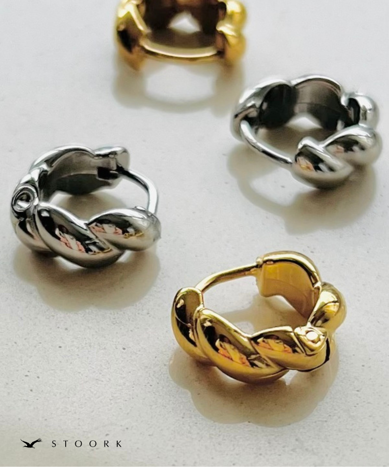 Curve Twist Pierce