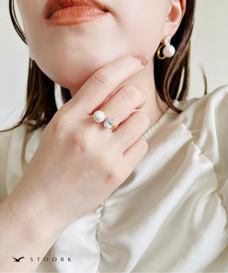 Drop Stone Pearl Ring