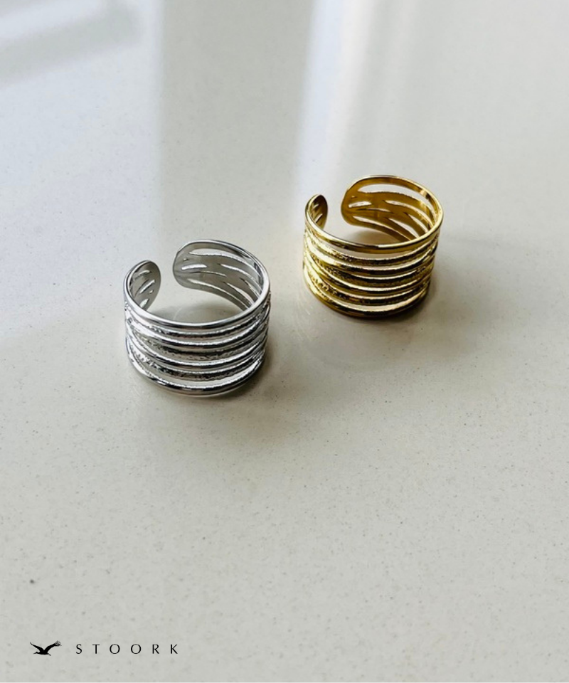Layered Line Ring