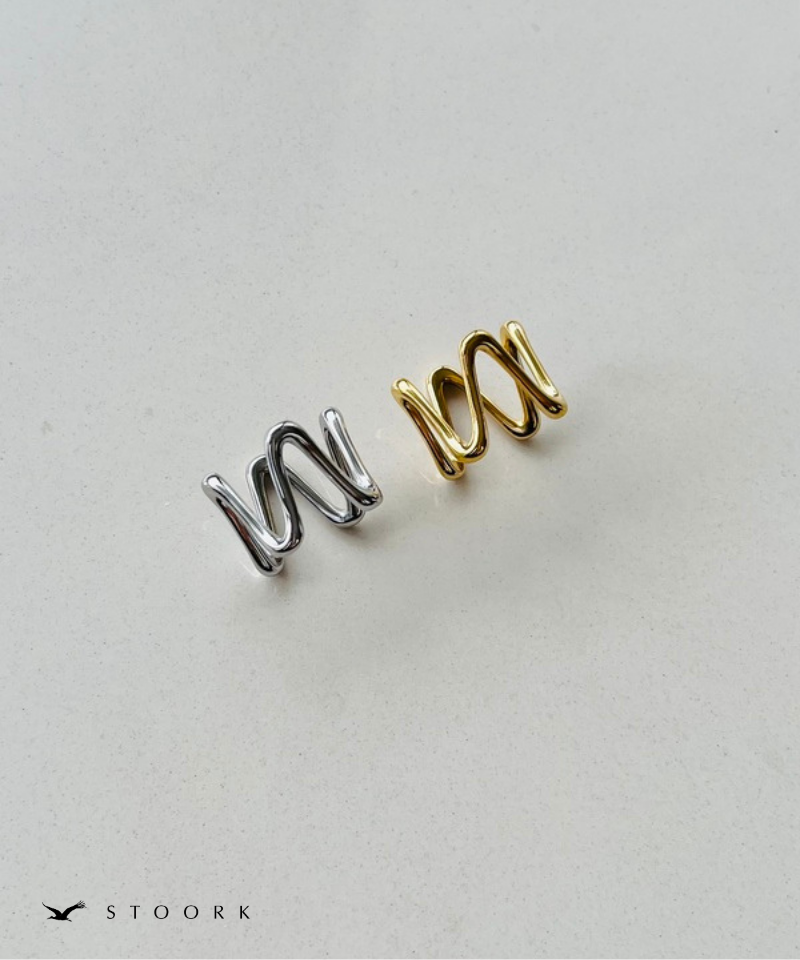Wave Line Ring