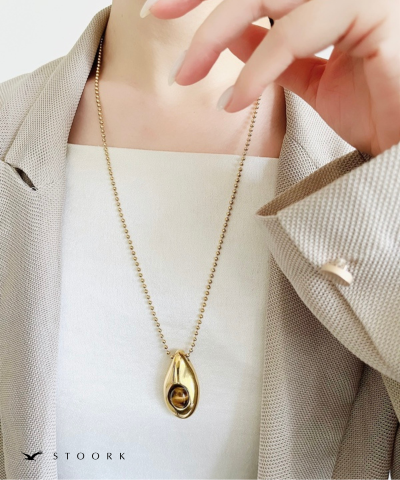 Oval Stone Charm Necklace