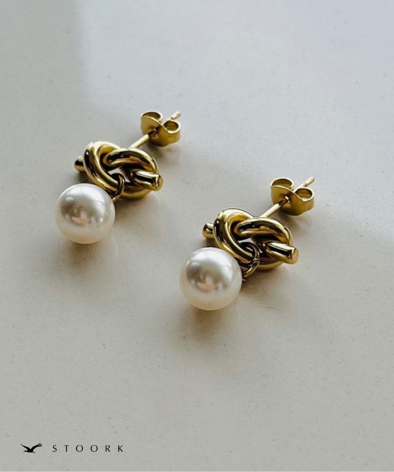 Knot Pearl Pierce