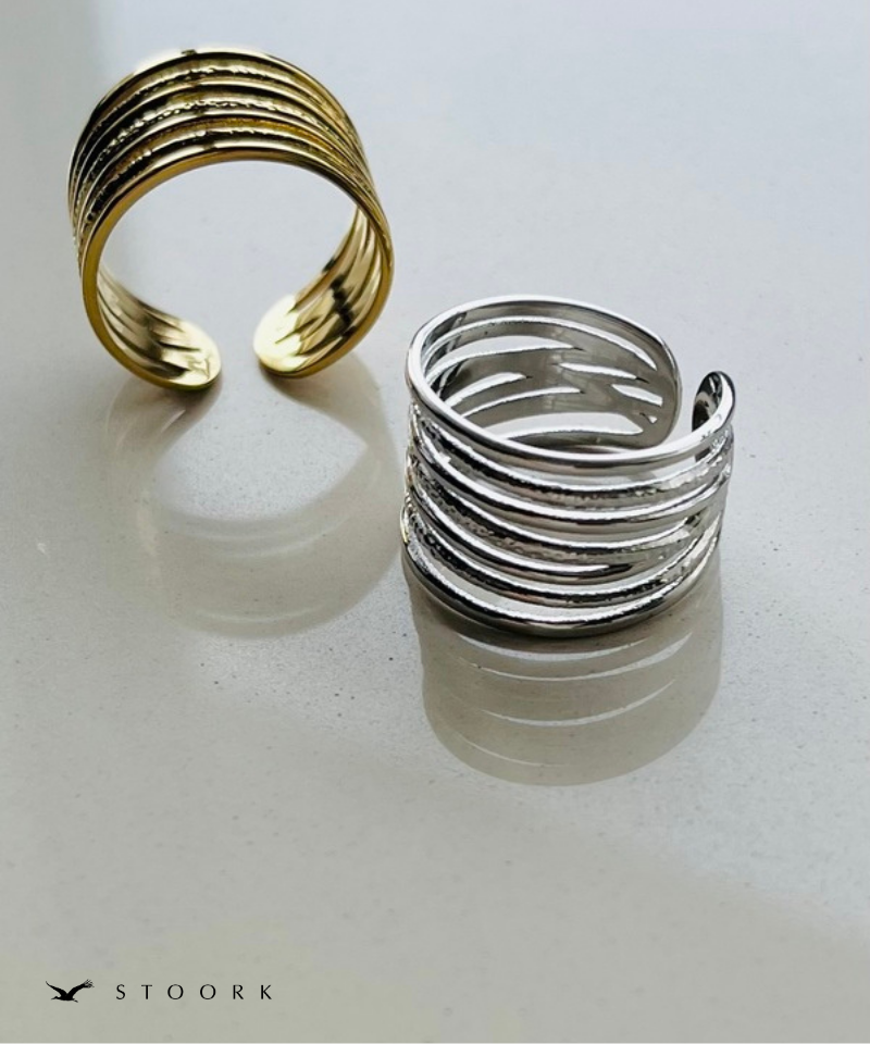 Layered Line Ring