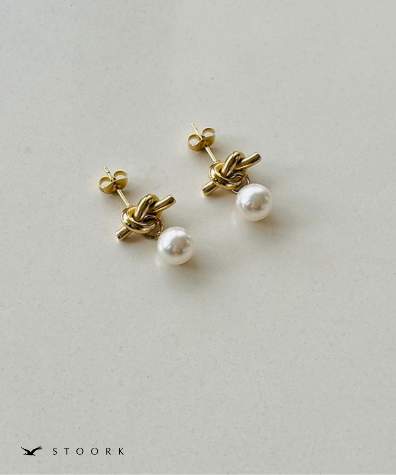 Knot Pearl Pierce