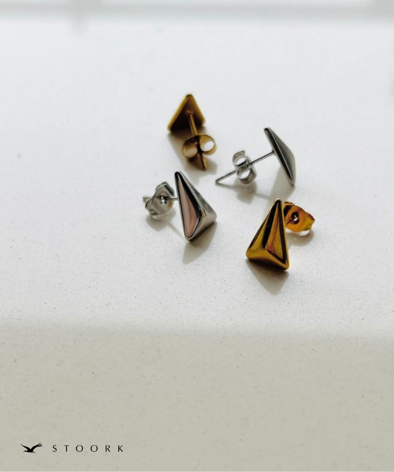 Triangle Studs Pierce