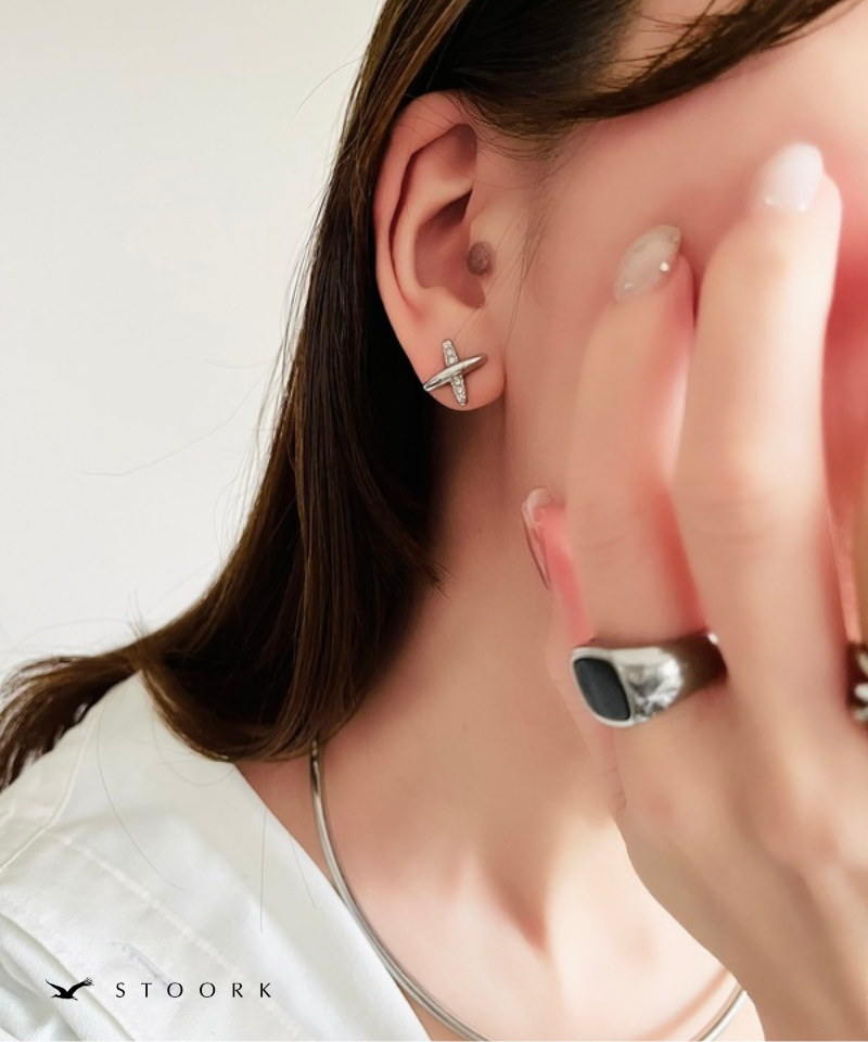 Cross Line Zircon Pierce