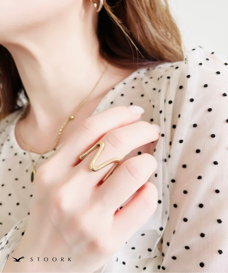 Wave Line Ring