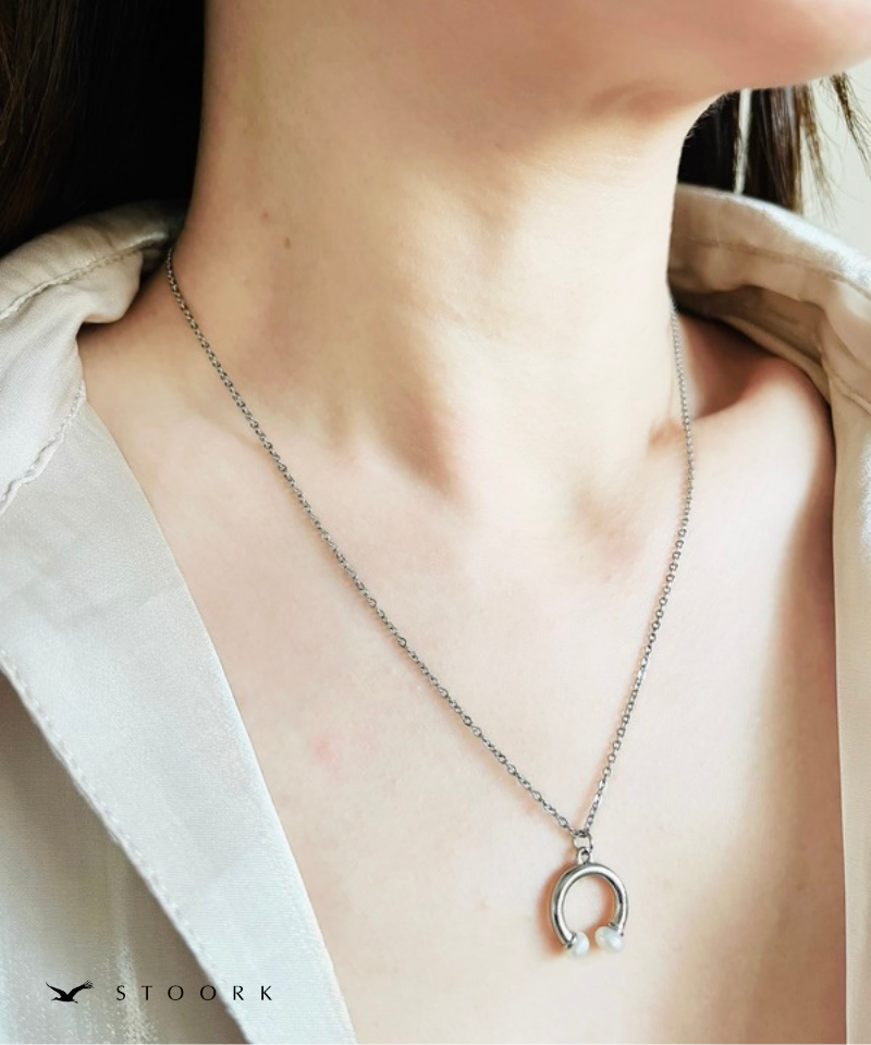 Pearl Horseshoe Necklace