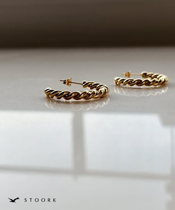 316L Undulate Round Pierce