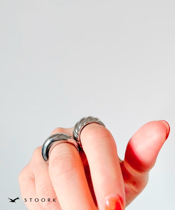 【再入荷】316L Croissant Ring - stoork