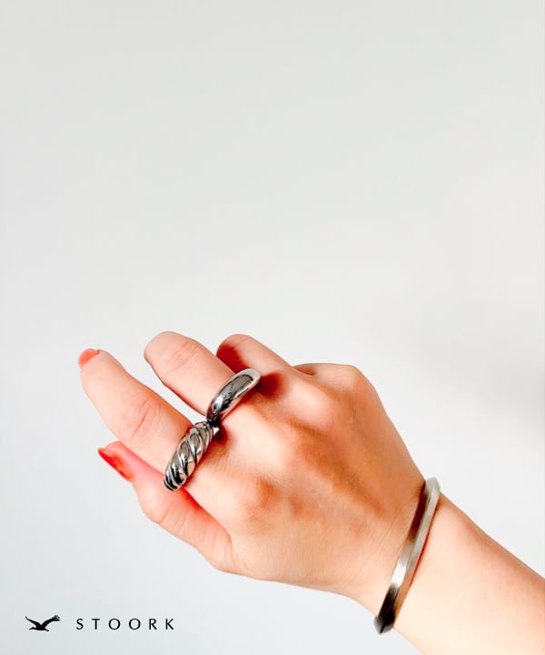 【再入荷】316L Croissant Ring - stoork