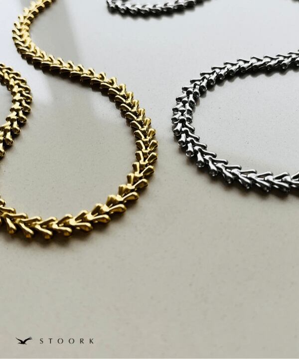 【再入荷】Filled Leaf Chain Necklace