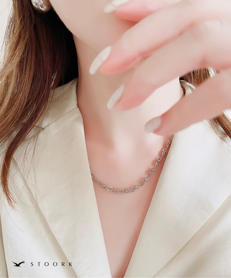 Detail Chain Necklace