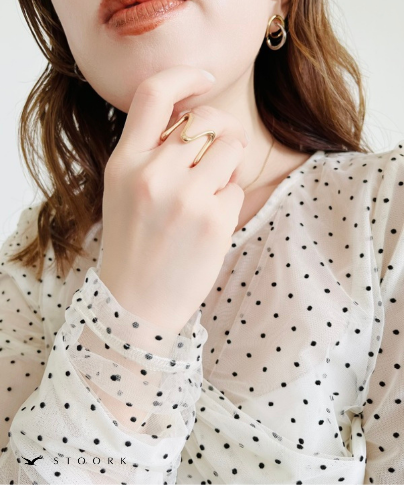 Wave Line Ring