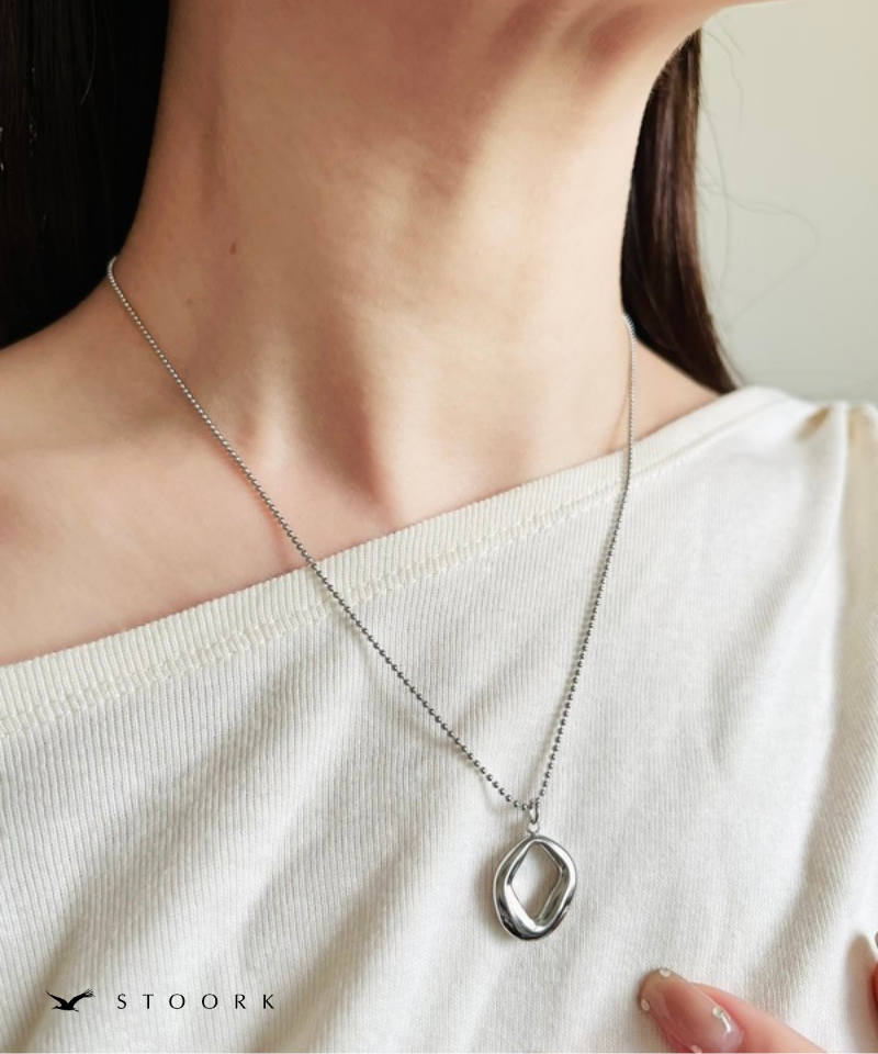 Circle Top Necklace