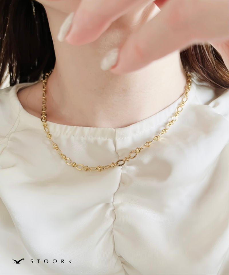 Detail Chain Necklace