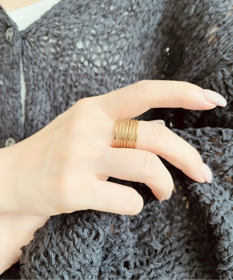 Layered Line Ring