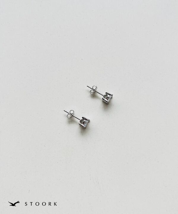 s925 Round Zircon Pierce