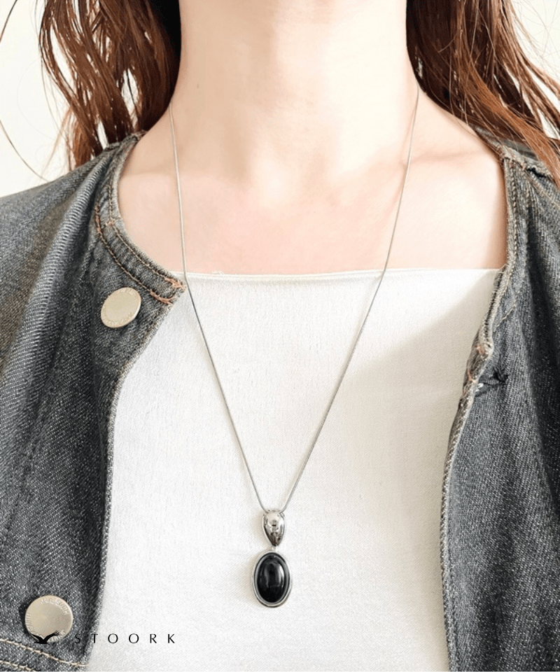 Black Oval Slider Necklace - stoork