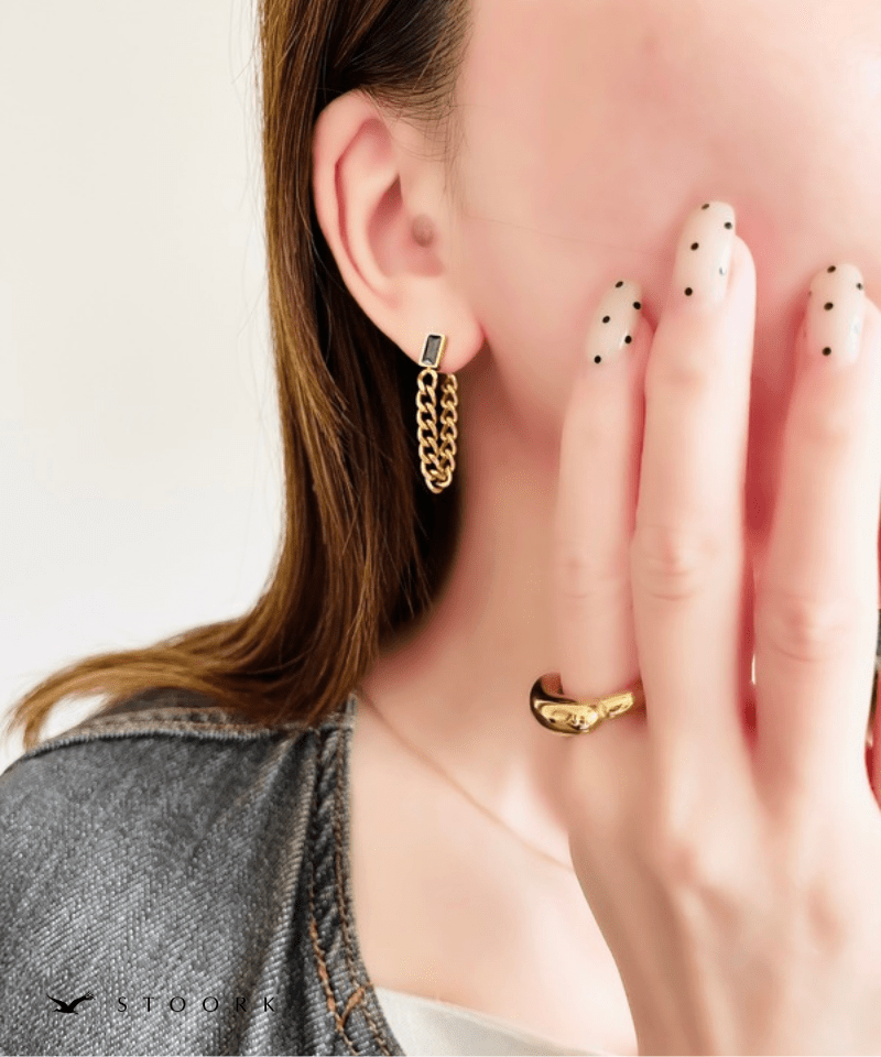 Black Stone Chain Hoop Pierce - stoork