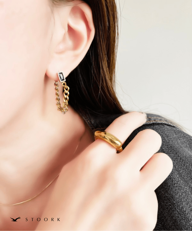 Black Stone Chain Hoop Pierce - stoork