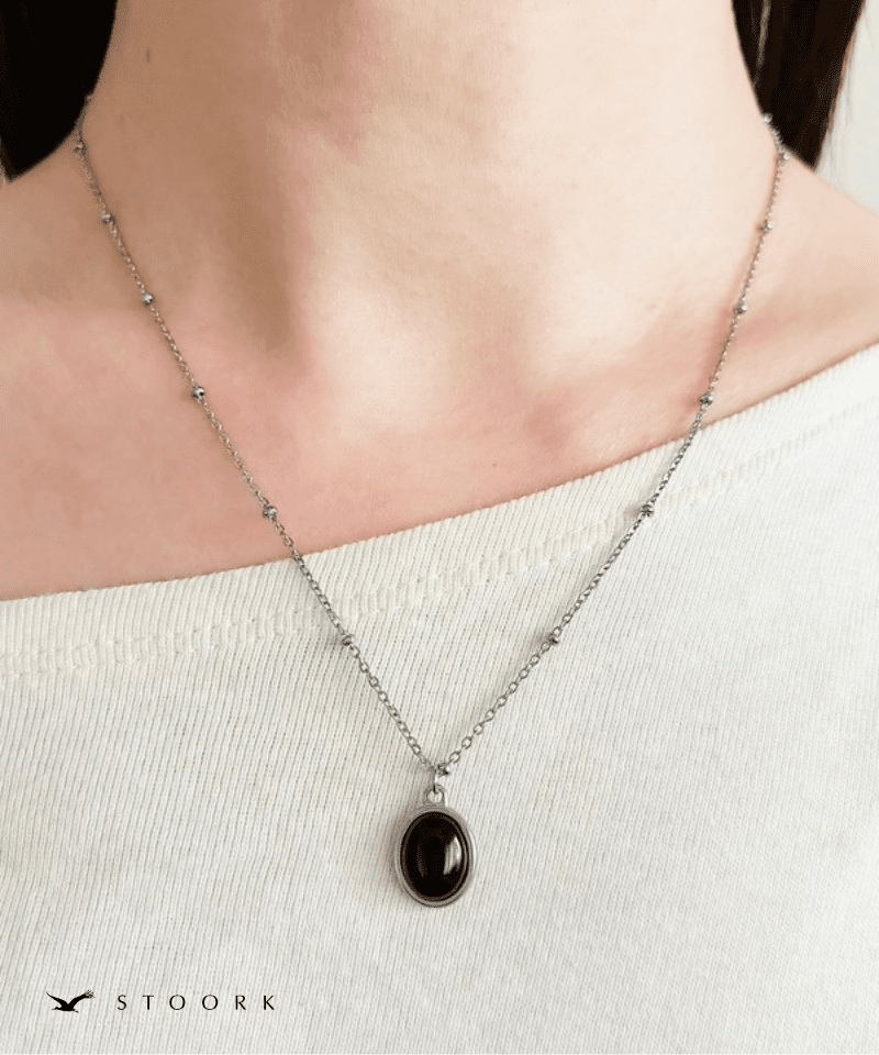 Black Stone Station Necklace - stoork