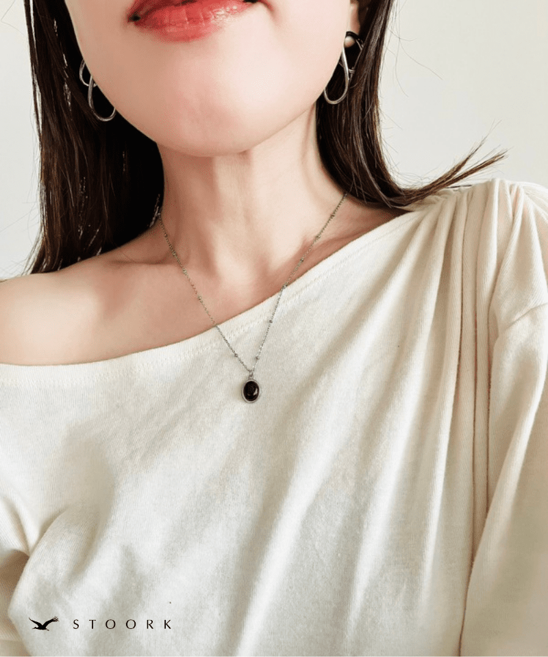 Black Stone Station Necklace - stoork