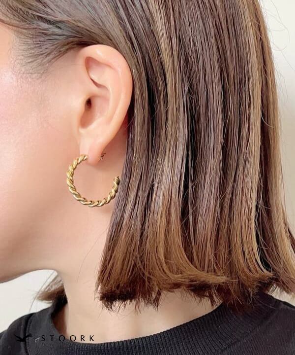 316L Undulate Round Pierce