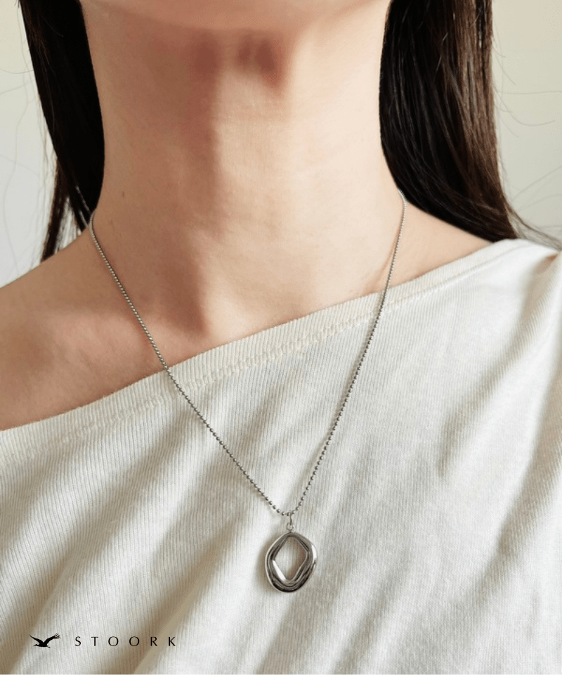Circle Top Necklace - stoork