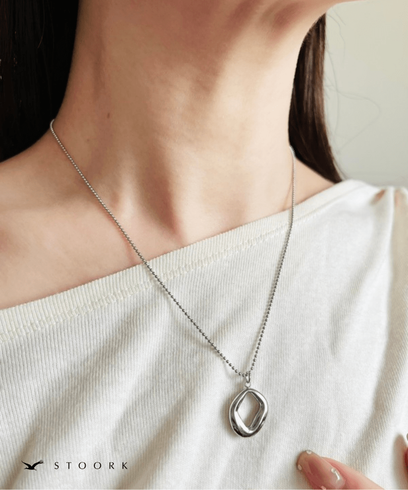 Circle Top Necklace - stoork