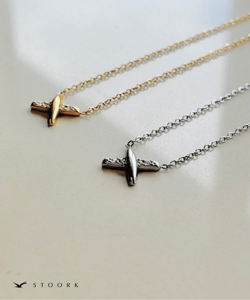 Cross Line Zircon Necklace - stoork