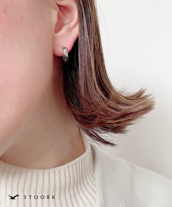 Facile Round Pierce - stoork
