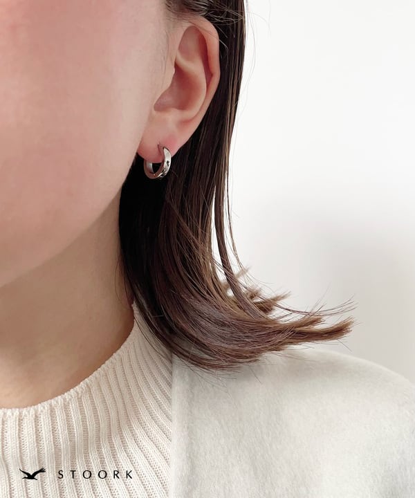 Facile Round Pierce - stoork