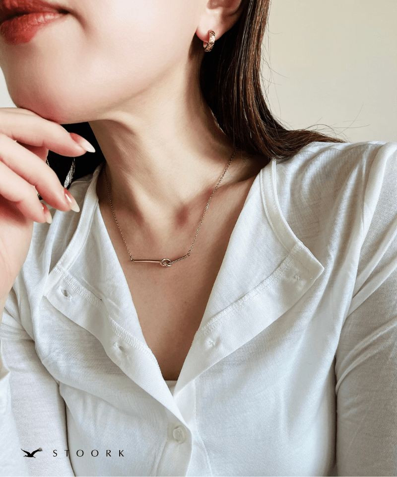 Knot Bar Necklace - stoork