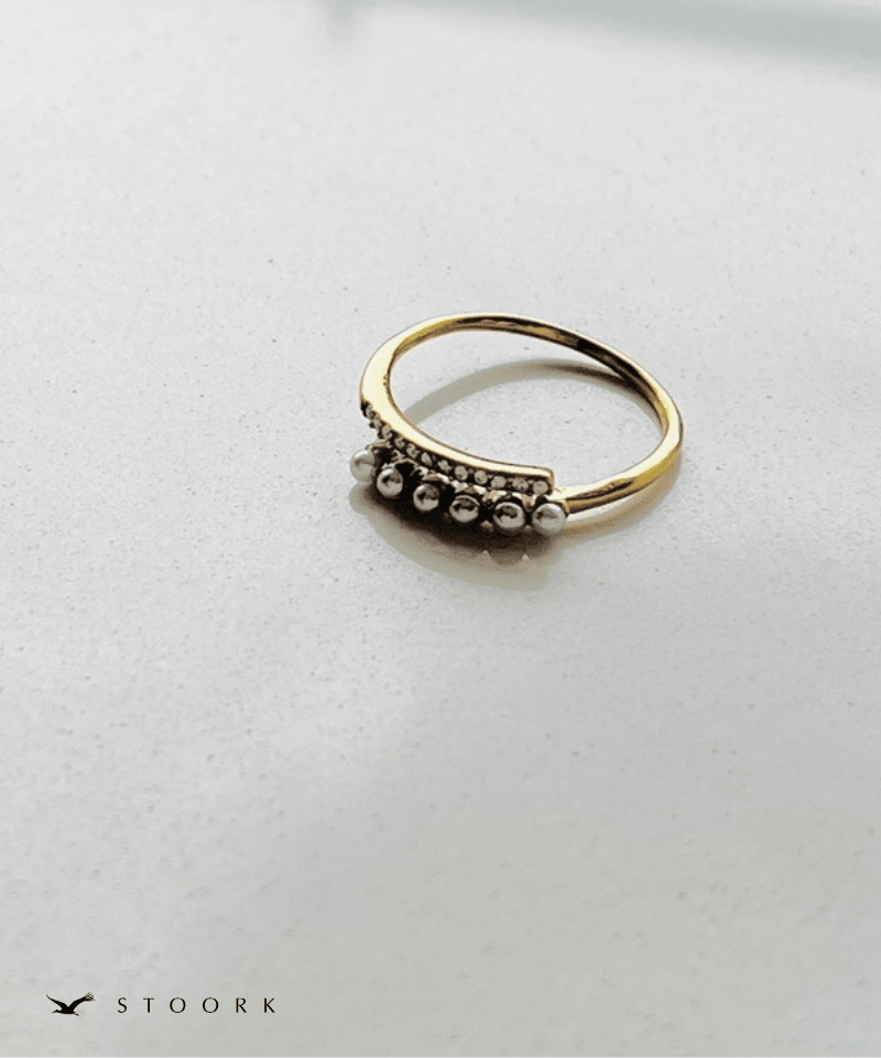 Layered Pearl Line Ring - stoork