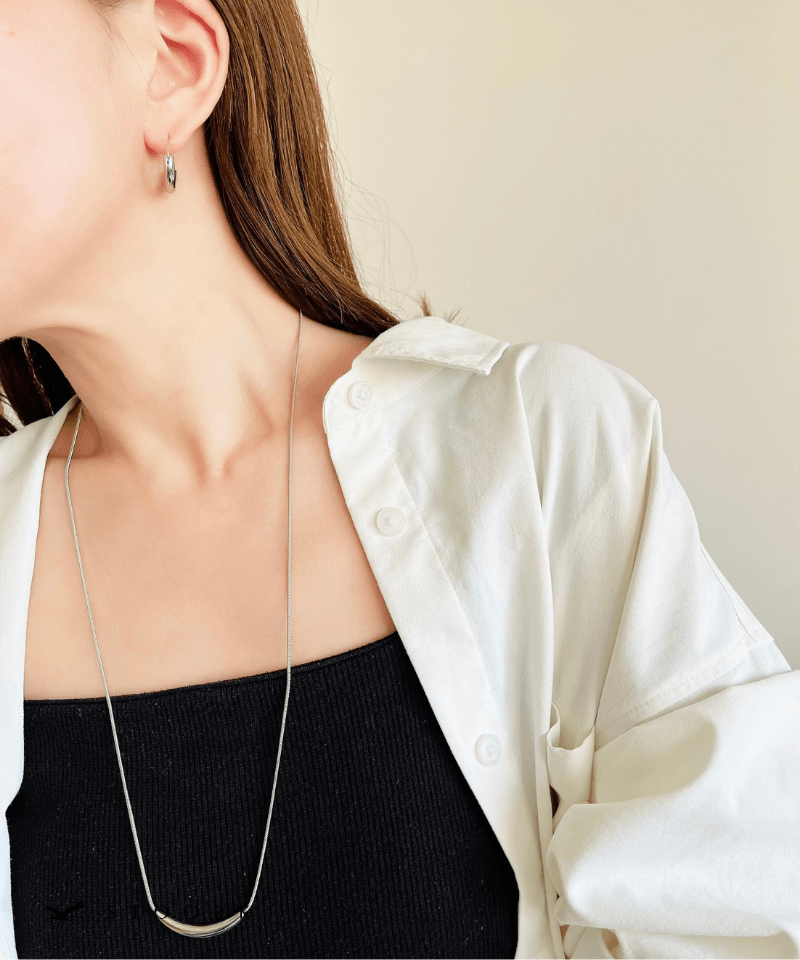 Metal Curve Bar Long Necklace - stoork