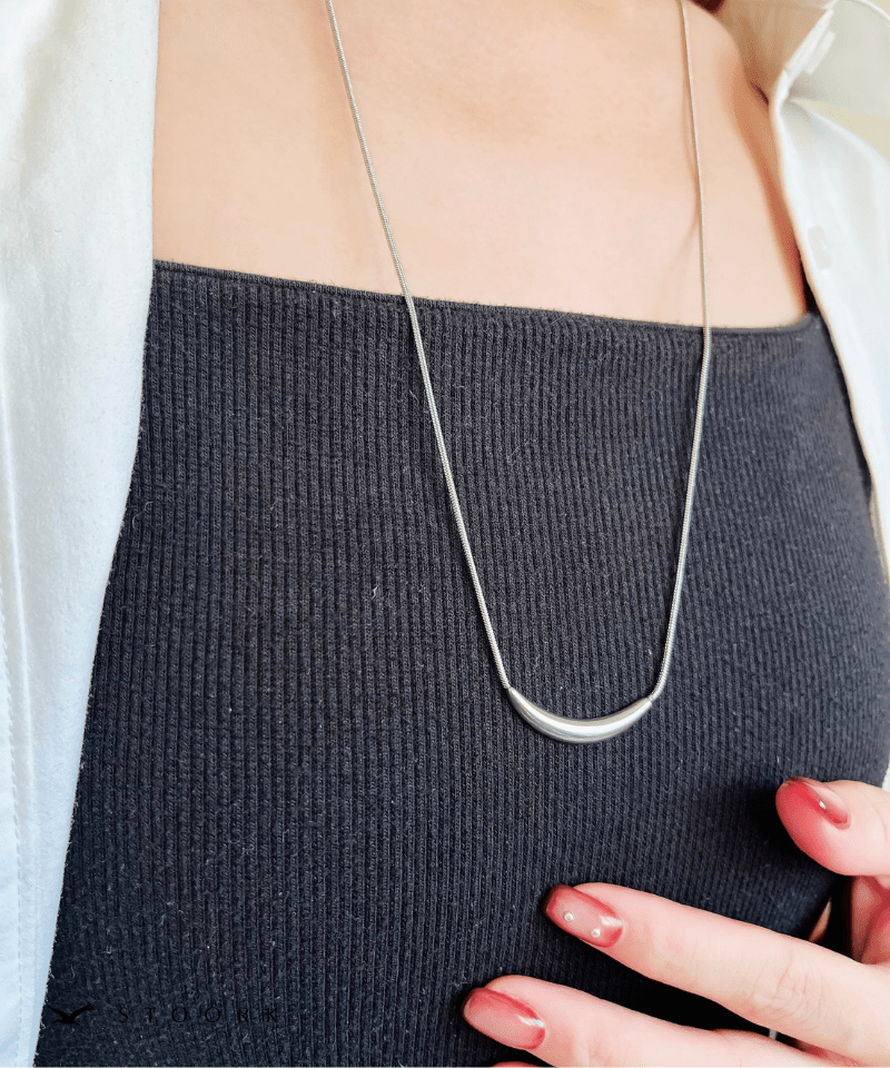Metal Curve Bar Long Necklace - stoork