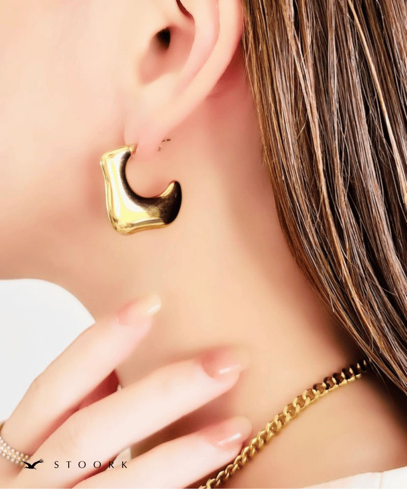 Metal Design Pierce - stoork