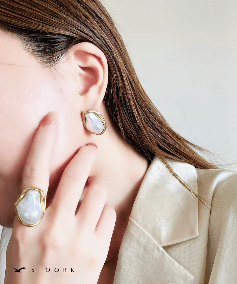 Metal Frame Pearl Pierce - stoork