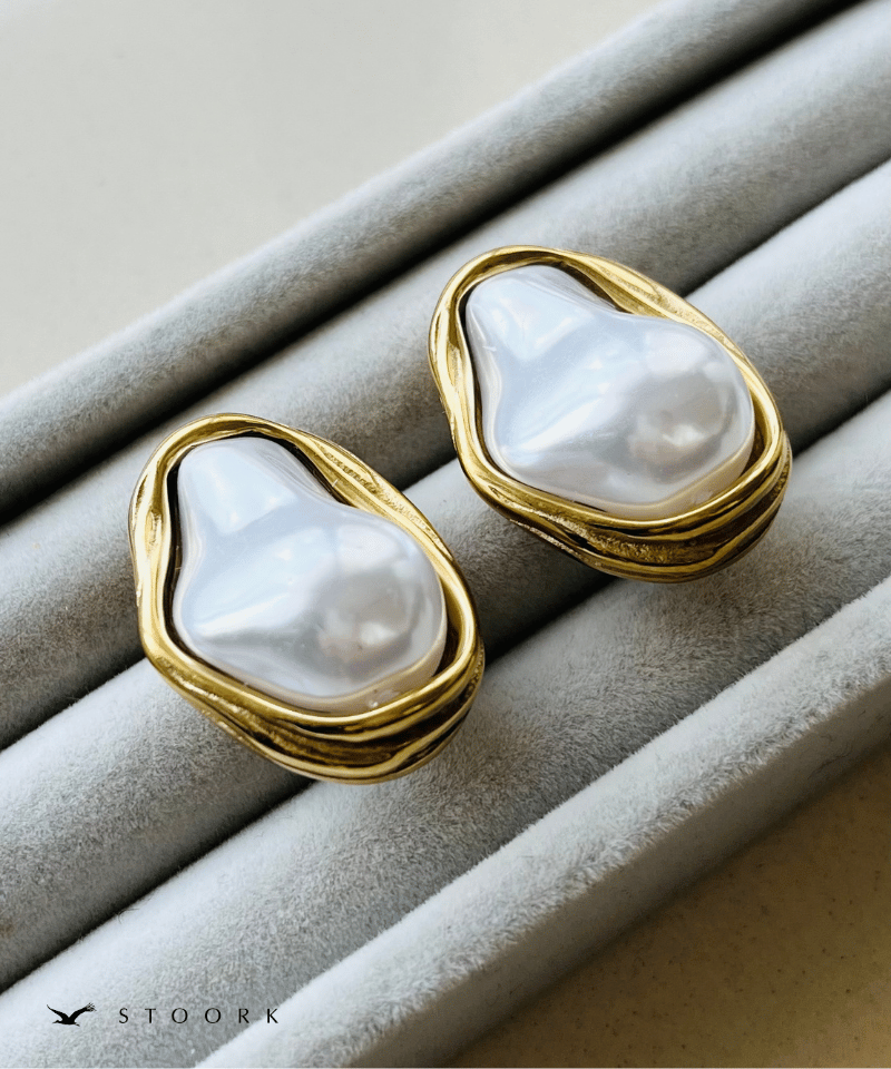 Metal Frame Pearl Pierce - stoork