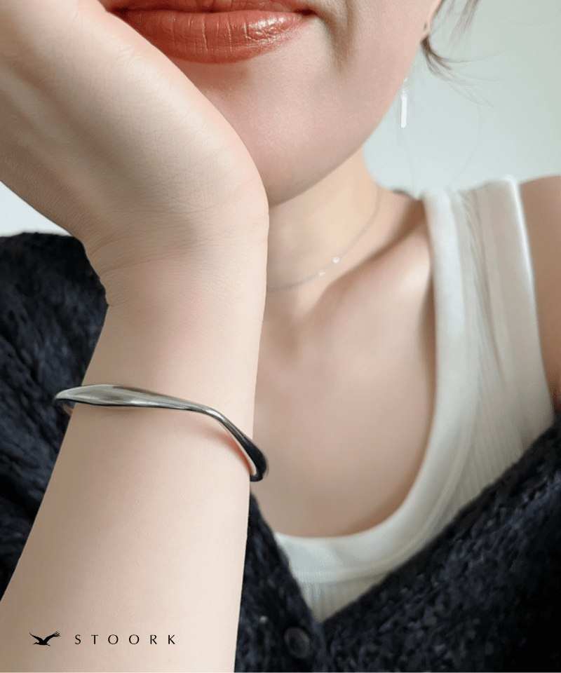 Minimal Nuance Open Bangle - stoork