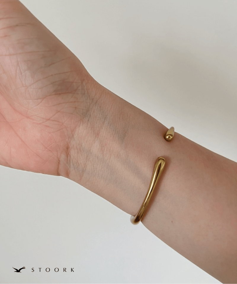 Minimal Nuance Open Bangle - stoork