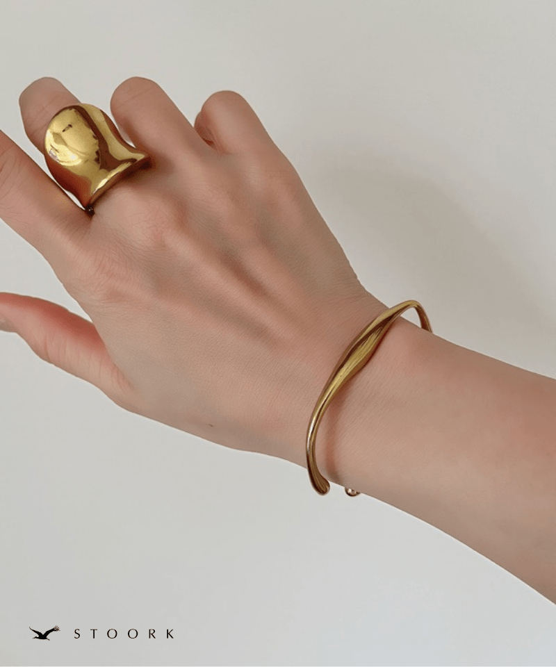 Minimal Nuance Open Bangle - stoork