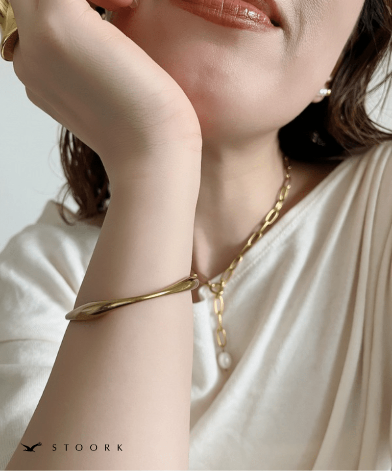 Minimal Nuance Open Bangle - stoork