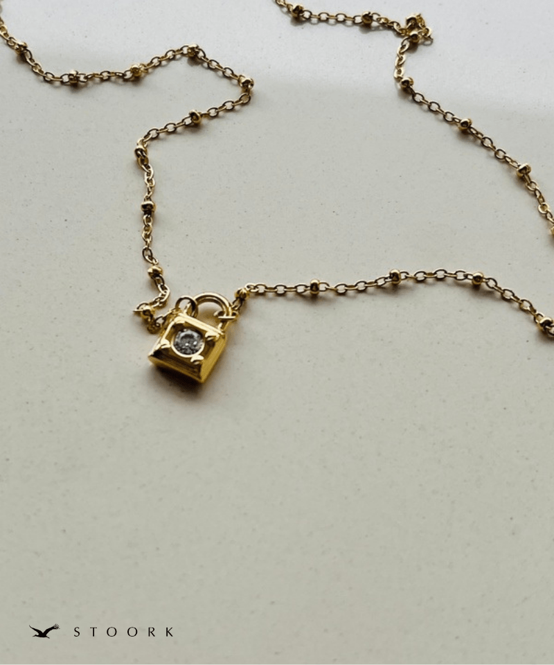 Padlock Top Necklace - stoork