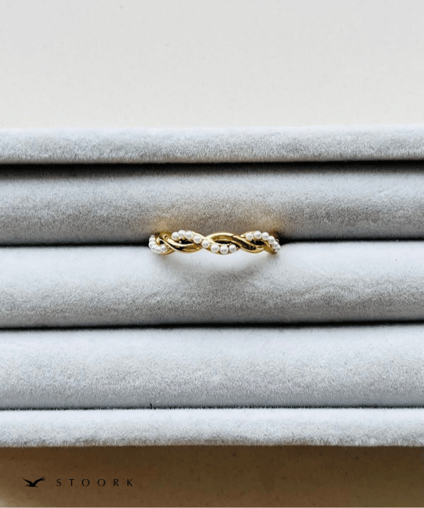 Pearl Metal Twist Ring - stoork