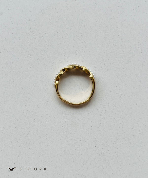 Pearl Metal Twist Ring - stoork
