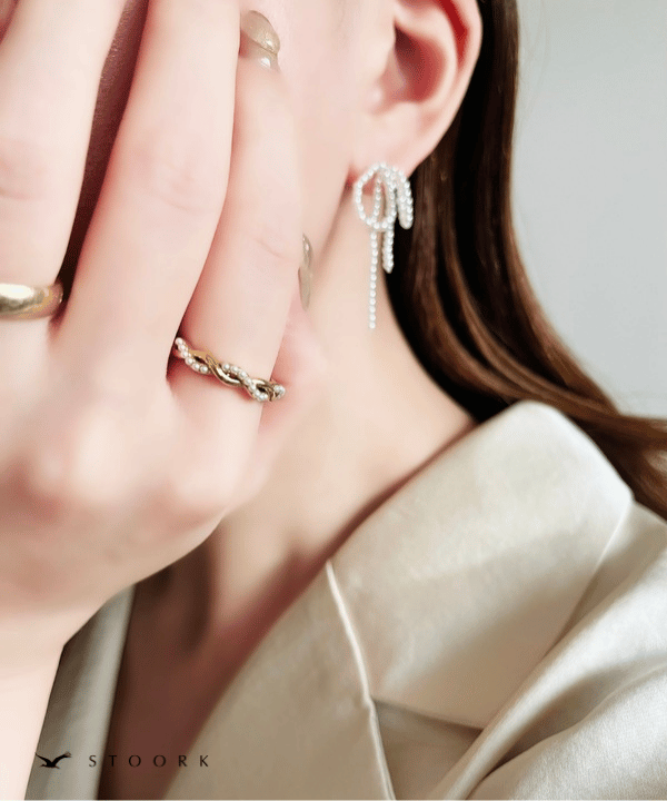 Pearl Metal Twist Ring - stoork